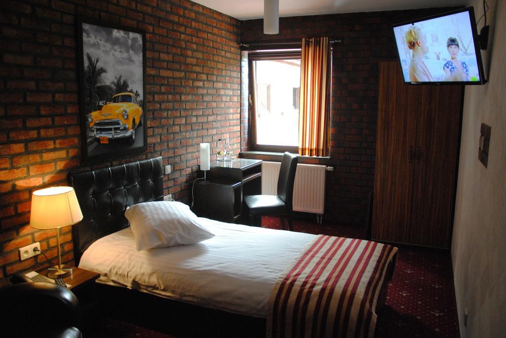 Amadeus Hotel Zielona Gora Værelse billede